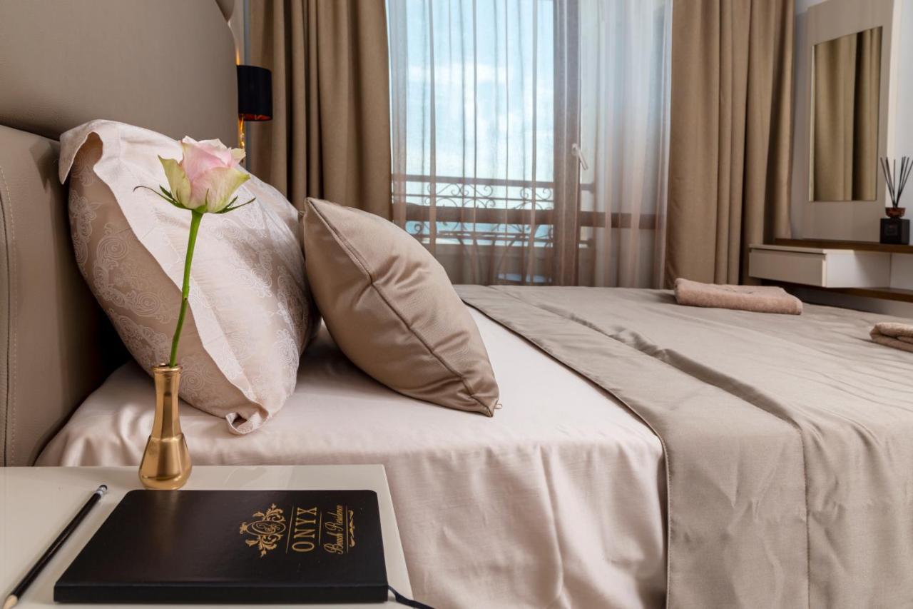 Onyx Beach Residence - Free Parking & Beach Access Свети-Влас Экстерьер фото