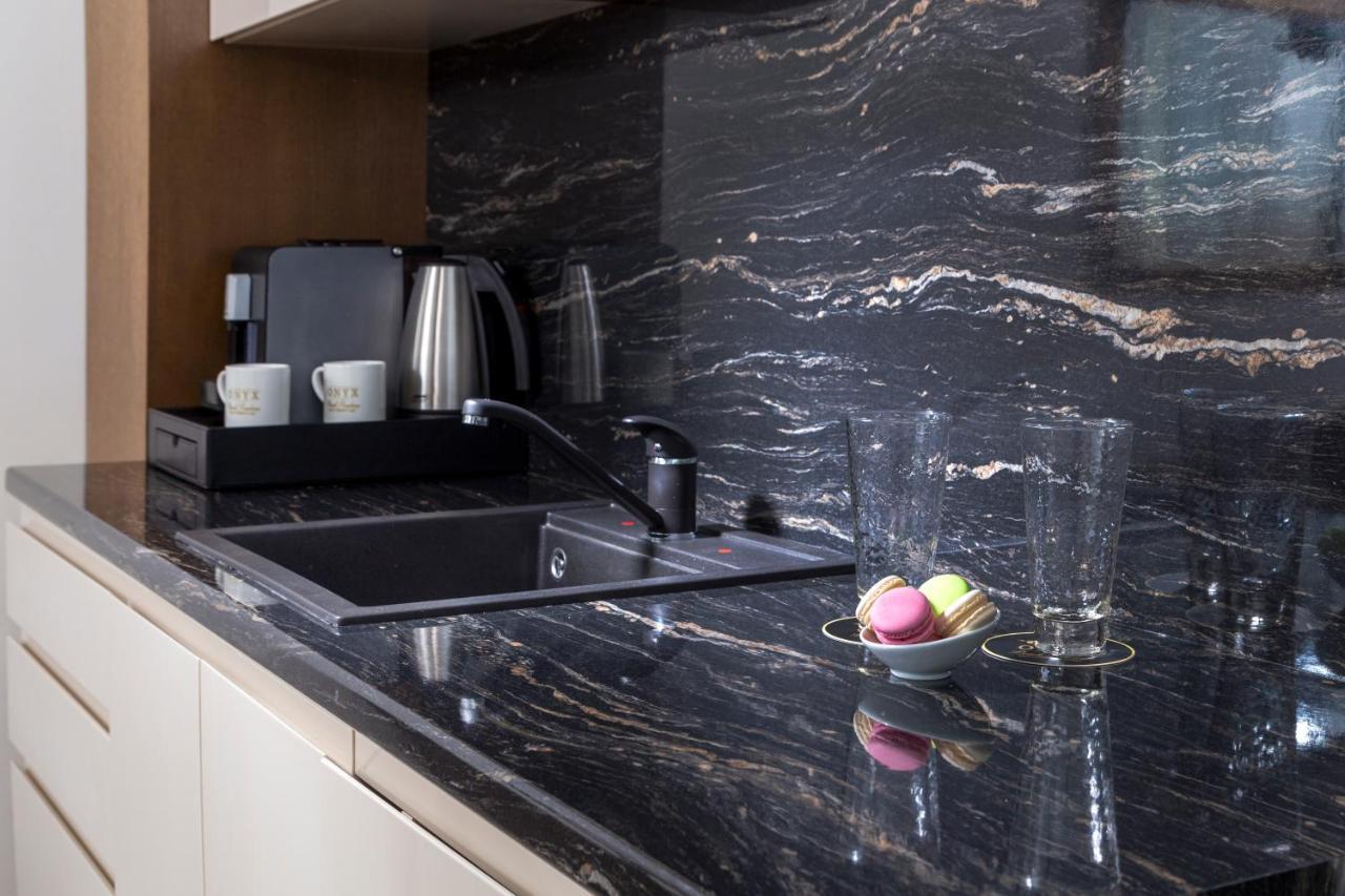 Onyx Beach Residence - Free Parking & Beach Access Свети-Влас Экстерьер фото