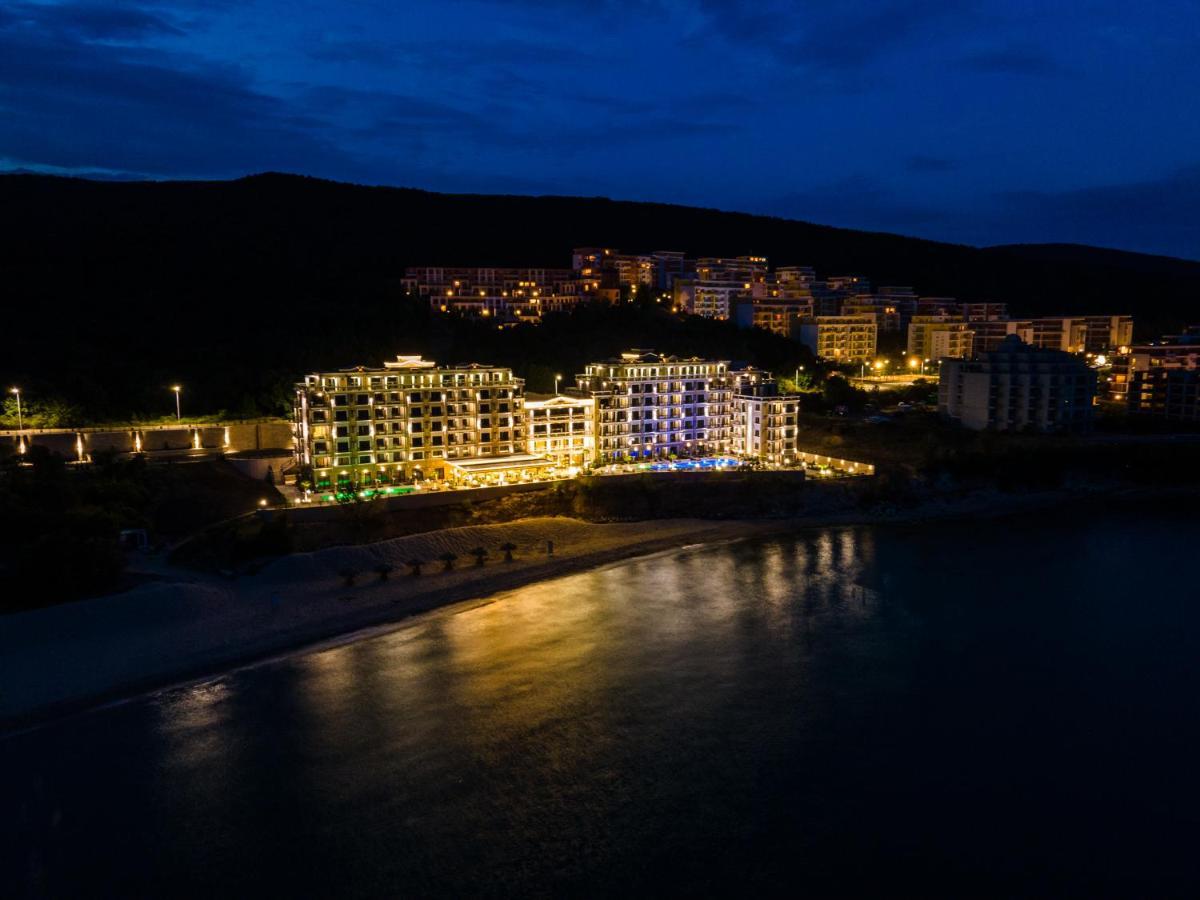 Onyx Beach Residence - Free Parking & Beach Access Свети-Влас Экстерьер фото