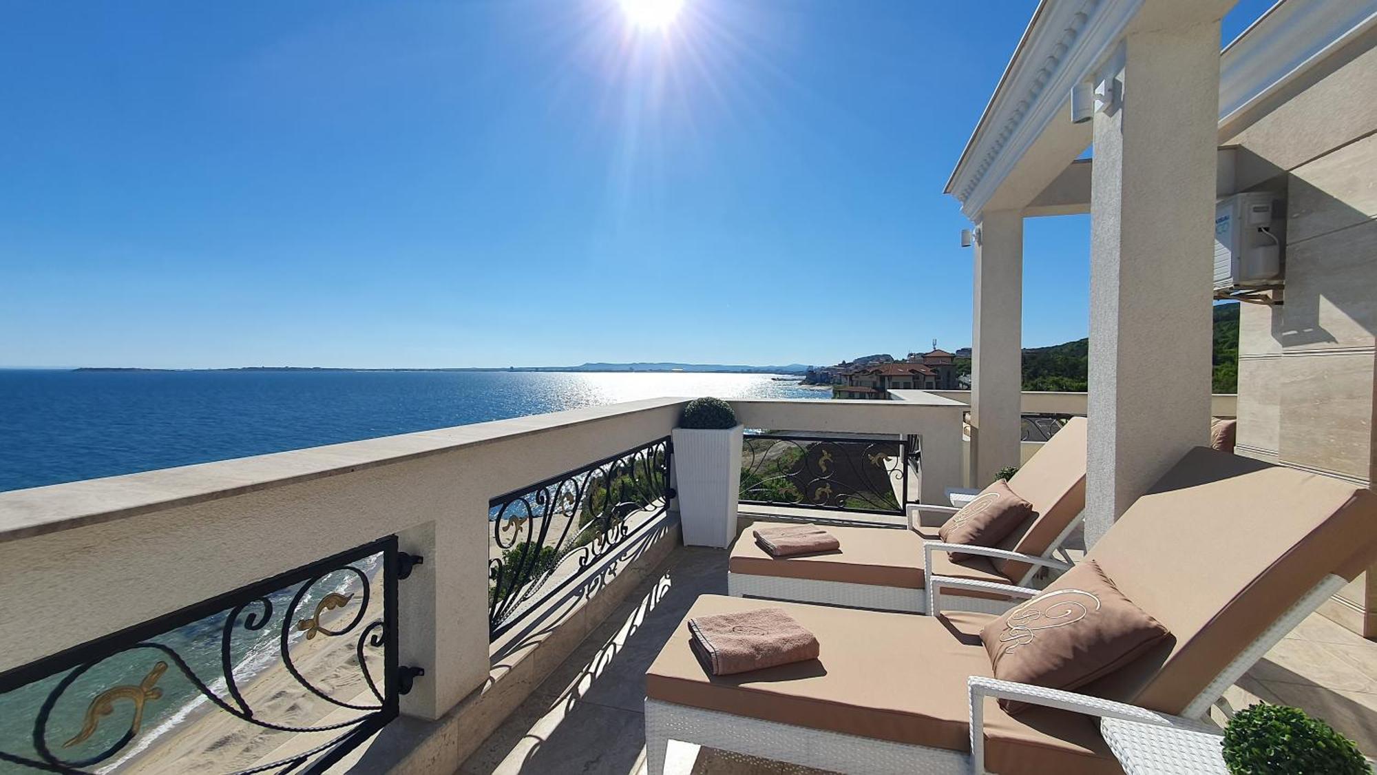 Onyx Beach Residence - Free Parking & Beach Access Свети-Влас Экстерьер фото