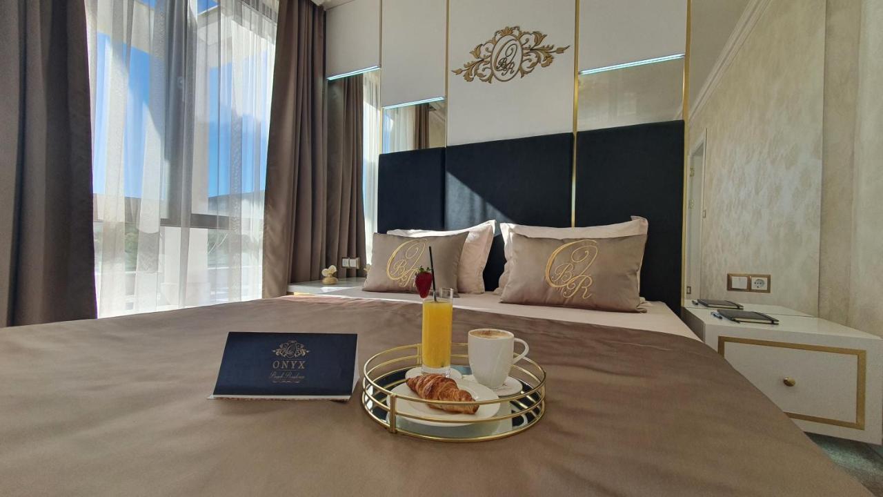 Onyx Beach Residence - Free Parking & Beach Access Свети-Влас Экстерьер фото