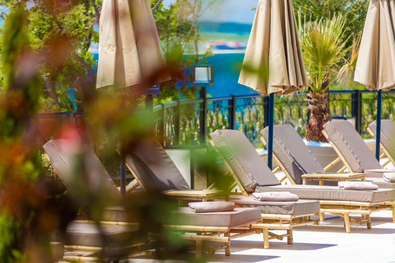 Onyx Beach Residence - Free Parking & Beach Access Свети-Влас Экстерьер фото