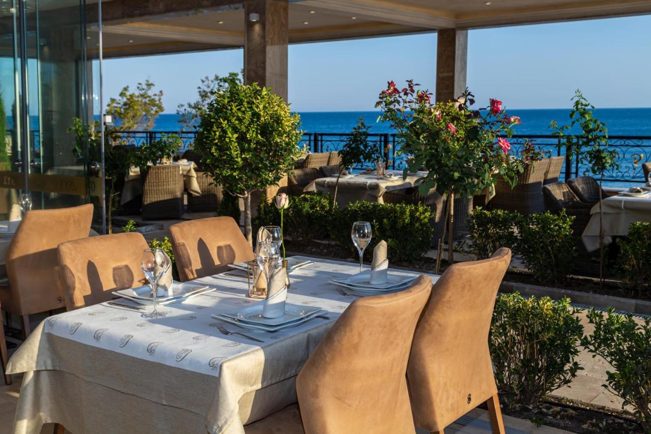 Onyx Beach Residence - Free Parking & Beach Access Свети-Влас Экстерьер фото