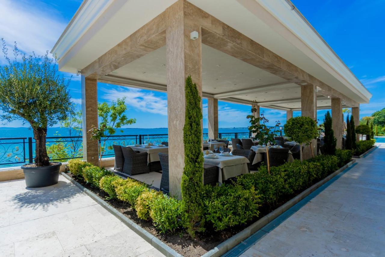 Onyx Beach Residence - Free Parking & Beach Access Свети-Влас Экстерьер фото