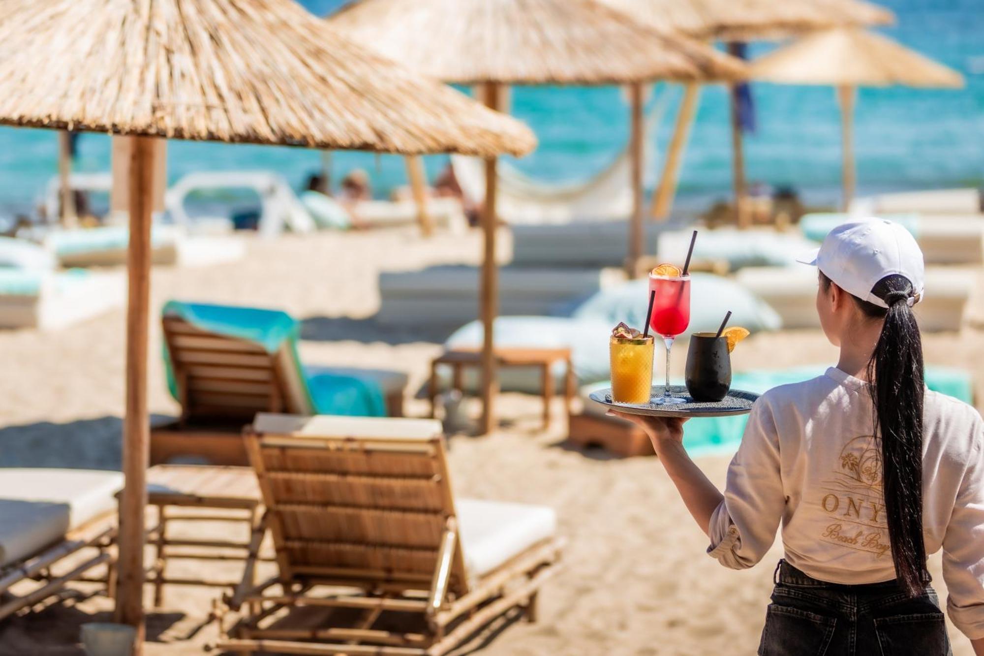 Onyx Beach Residence - Free Parking & Beach Access Свети-Влас Экстерьер фото